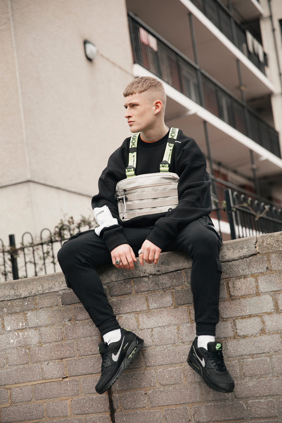 Kowloon Crest Bag - Ecru and Yellow